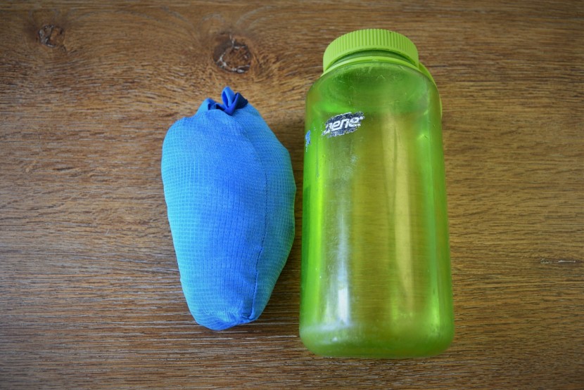 patagonia airshed pro pullover - the airshed pro weighs in at 4.5 ounces in a men&#039;s size medium and...