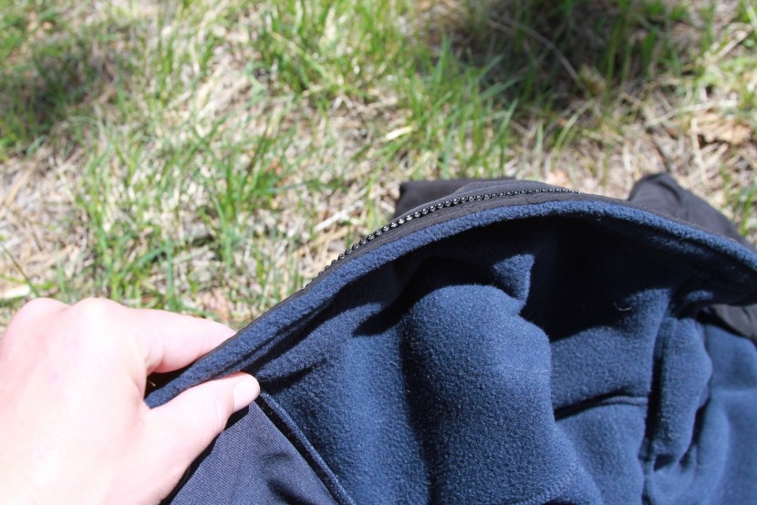 the north face denali 2 hoody for women - the fabrics are thick. it&#039;s not meant to be a running jacket. it&#039;s...