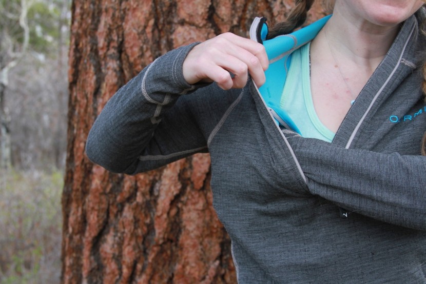 voormi high-e hoodie for women - the internal chest pocket is so big, we can fit our whole hand...