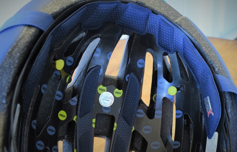 giro cinder mips - the cinder&#039;s x-static padding is very comfortable and well-placed.