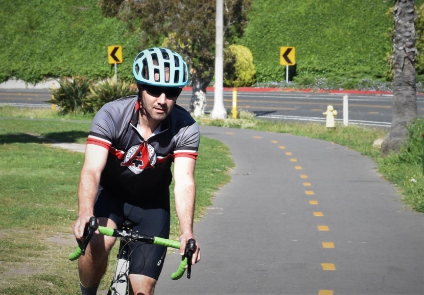 poc octal - the massive vents and lack of mips liner mean that massive airflow...