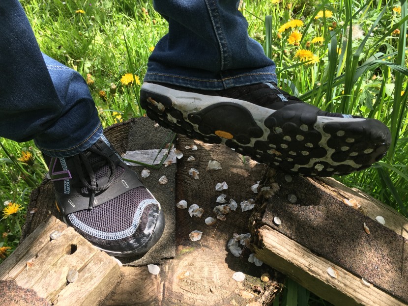 new balance minimus trail 10v1 for women - with a 4mm drop from heel to toe, the minimus trail 10v1 is not a...