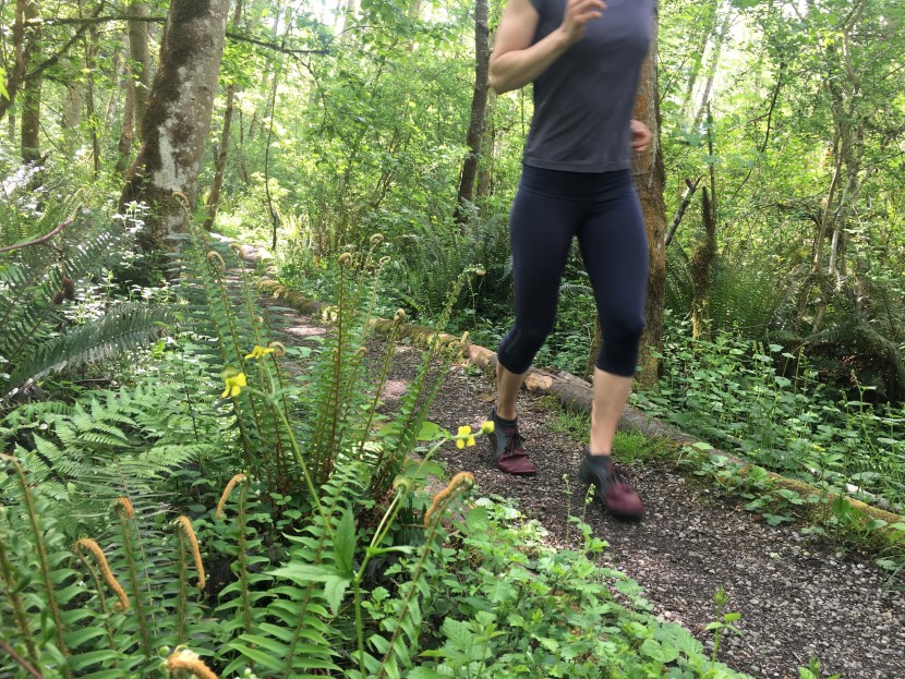 softstar adult dash runamoc - the dash runamoc are fun on trails, around town, and almost anywhere...