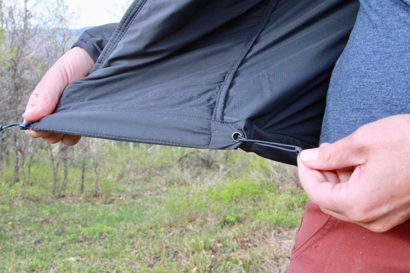 mountain hardwear kor cirrus hybrid hoody for women - the materials are thin and airy. it also has a hem pull that&#039;ll lock...