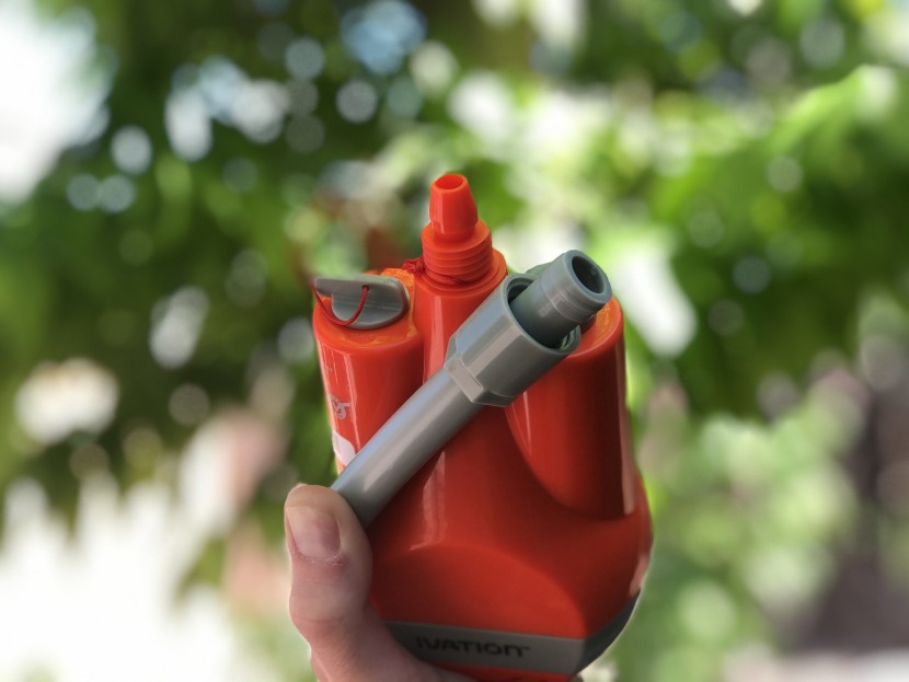 Douche Portable Camping Ivation - Rechargeable USB, Pompe à Eau - Pour Seau Ou Rivière