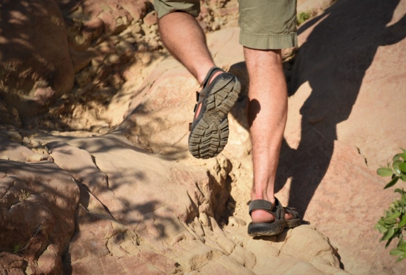 teva katavi 2 - the katavi 2 provides solid traction in most dry conditions.