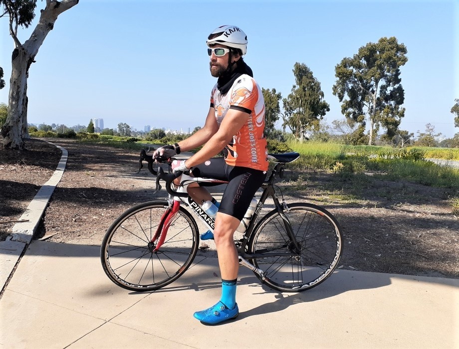 How to Choose the Right Men's Bike Shorts for Road Biking - GearLab