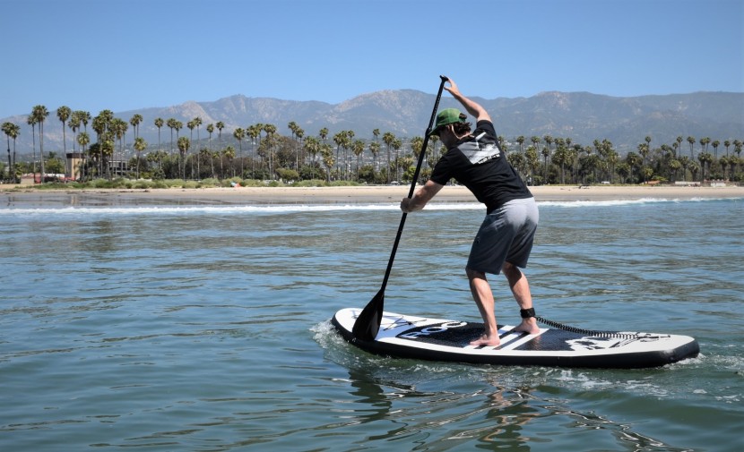 roc 10&#039; explorer - this model glides well in flat water but can get tossed around a...