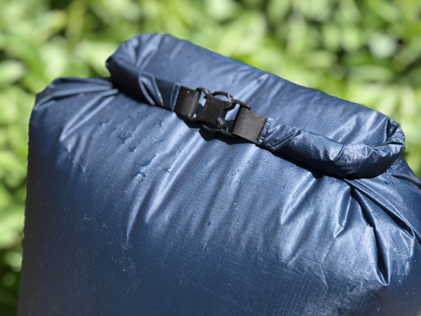 matador droplet xl packable - the droplet xl is decently durable for how featherweight it is - but...