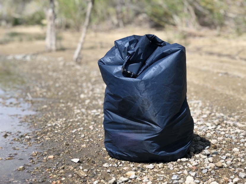 matador droplet xl packable - don't have 20 liters of stuff to bring with? just roll the top down...