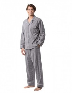 TONY & CANDICE Women's 100% Cotton Long Sleeve Flannel Pajama Set Sleepwear  (Small, Black Flowers) at  Women's Clothing store