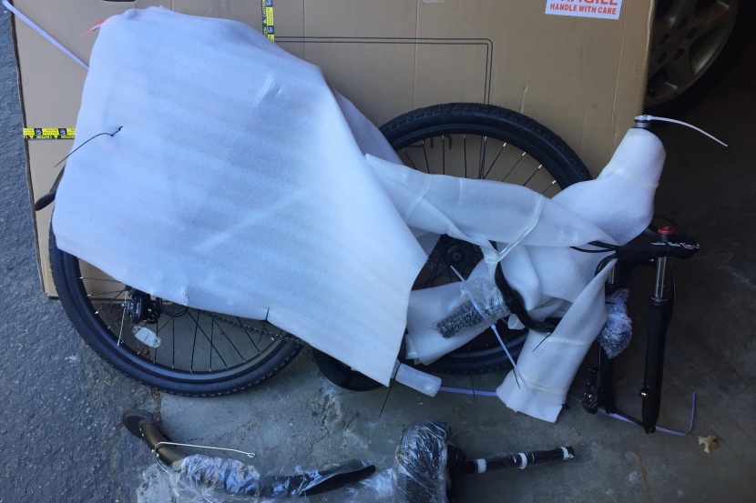 ecomotion e-city - assembly of the e-city was right about average and took about 50...