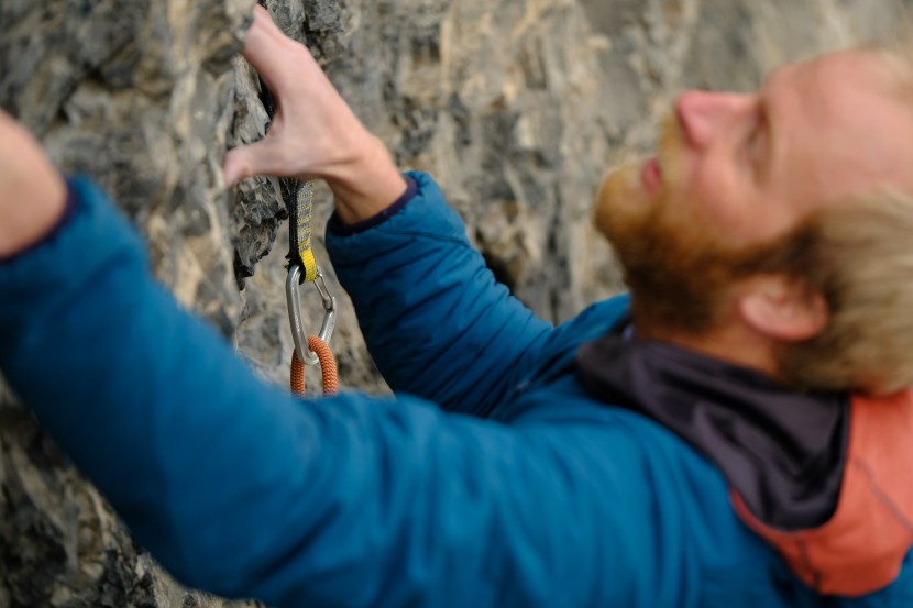 wild country astro - while the astro probably isn't light enough for the "cut the tags...