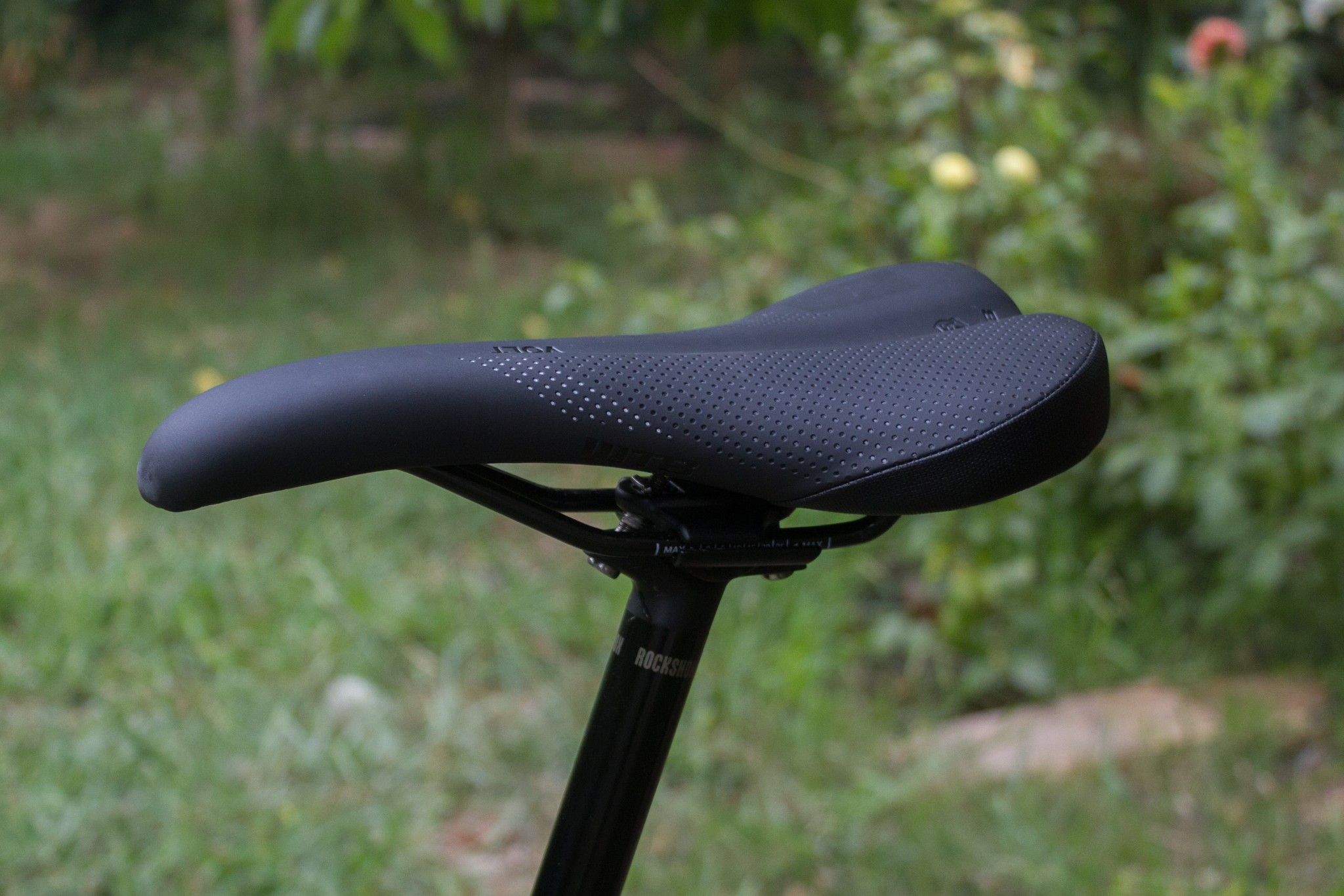 WTB Volt Chromoly Saddle - Medium Width 142mm - Black Gel Mountain Bike Seat