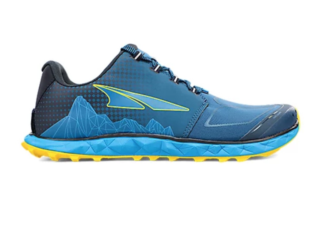 altra superior 4.5 trail running shoes men review