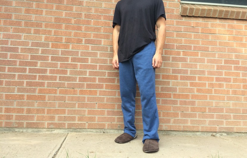 sweatpants mens - the flowy and breathable amazon essentials fleece.