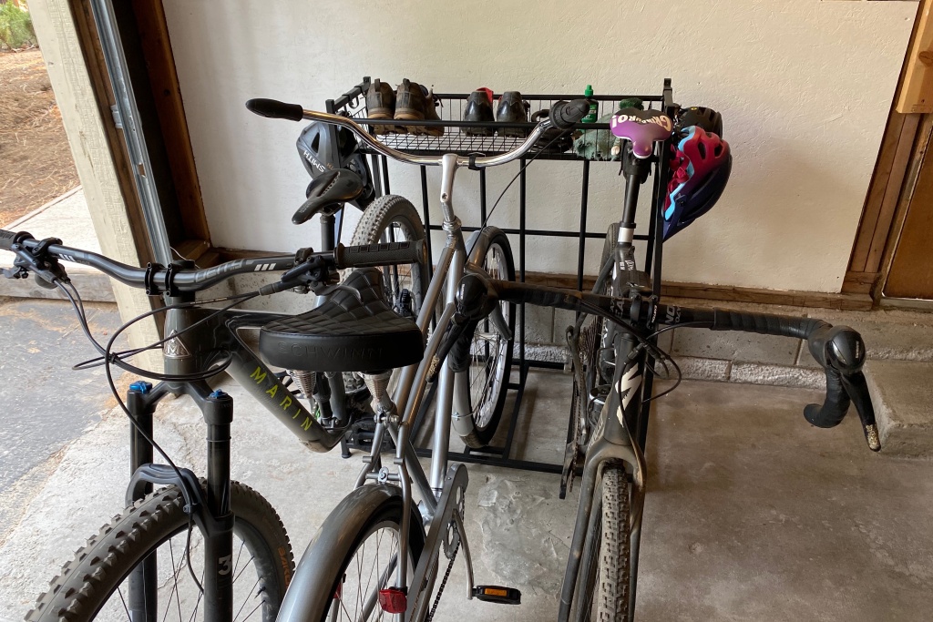 How To Build A Wall Mounted Bike Rack That SWIVELS!