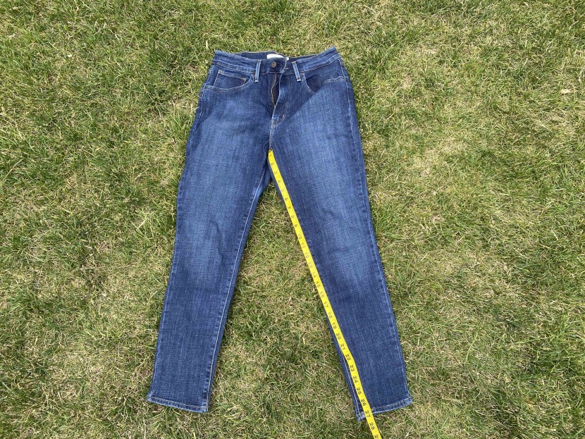 jeans womens - we compared each pair&#039;s inseam length.