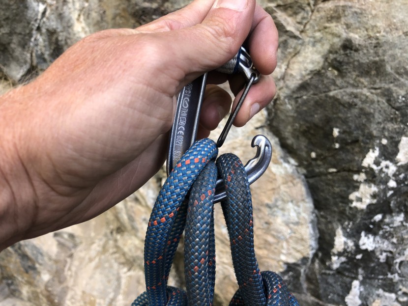 black diamond miniwire - clearly, the tiny size means less gate clearance (21mm) and also...