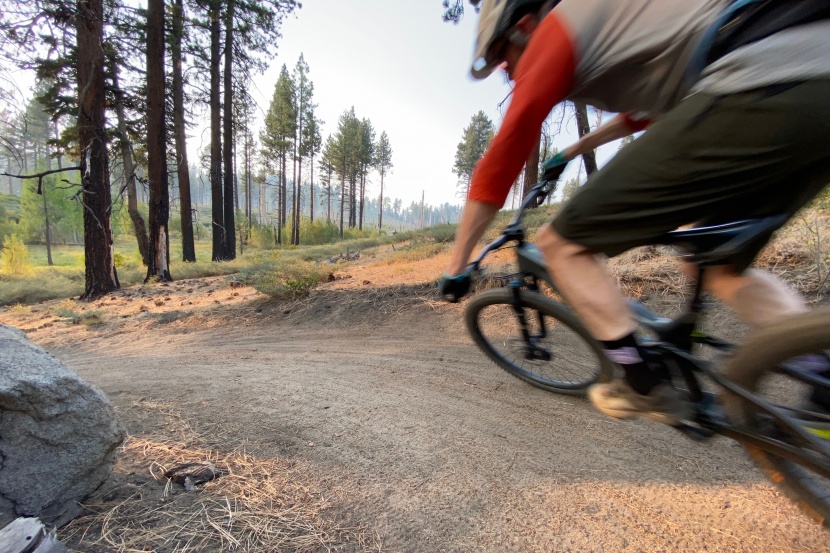 continental der baron projekt protection apex - the der baron corners relatively well, with a smooth transition onto...