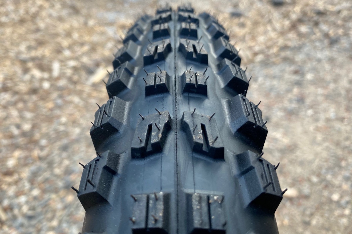 Vittoria Mazza Review (We feel the Mazza is a solid value, these tires absolutely rip, and they last longer than most.)