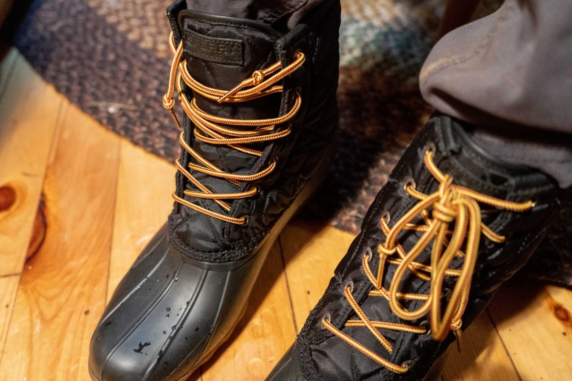 sperry saltwater duck nylon - left untied, this boot is pretty sloppy in the heel, but when...