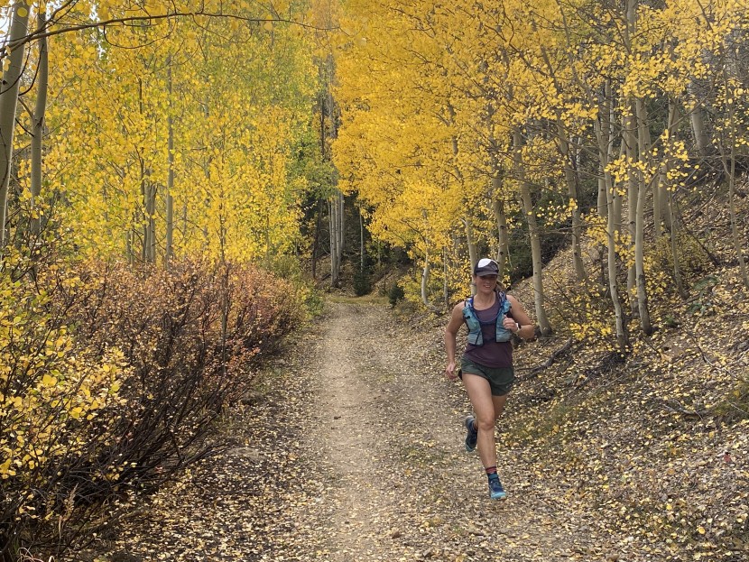 dynafit feline sl for women - running it out on an autumn day with the dynafit feline sl.