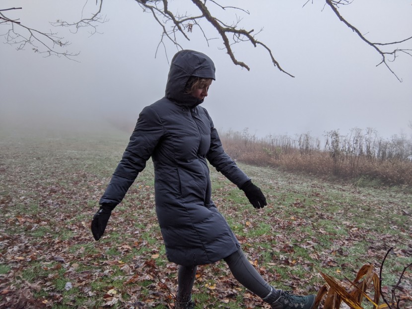 patagonia jackson glacier for women - while we appreciate that the close-fitting hood kept us warm, it...