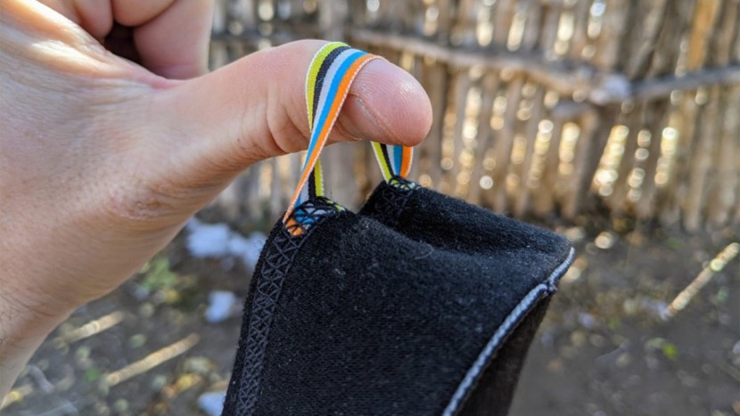 smartwool classic thermal merino bottom - a hanging tab is a nice touch for air-drying, and keeps these...