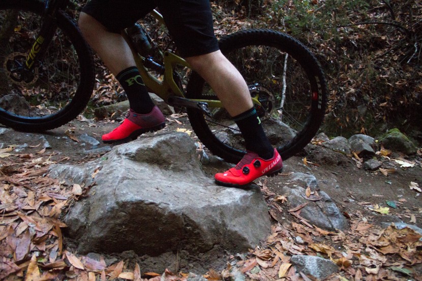 新品未使用品 Specialized RECON3.0 サイズ42 Specialized Recon 3.0 Mountain Bike Shoes (Deep Orange
