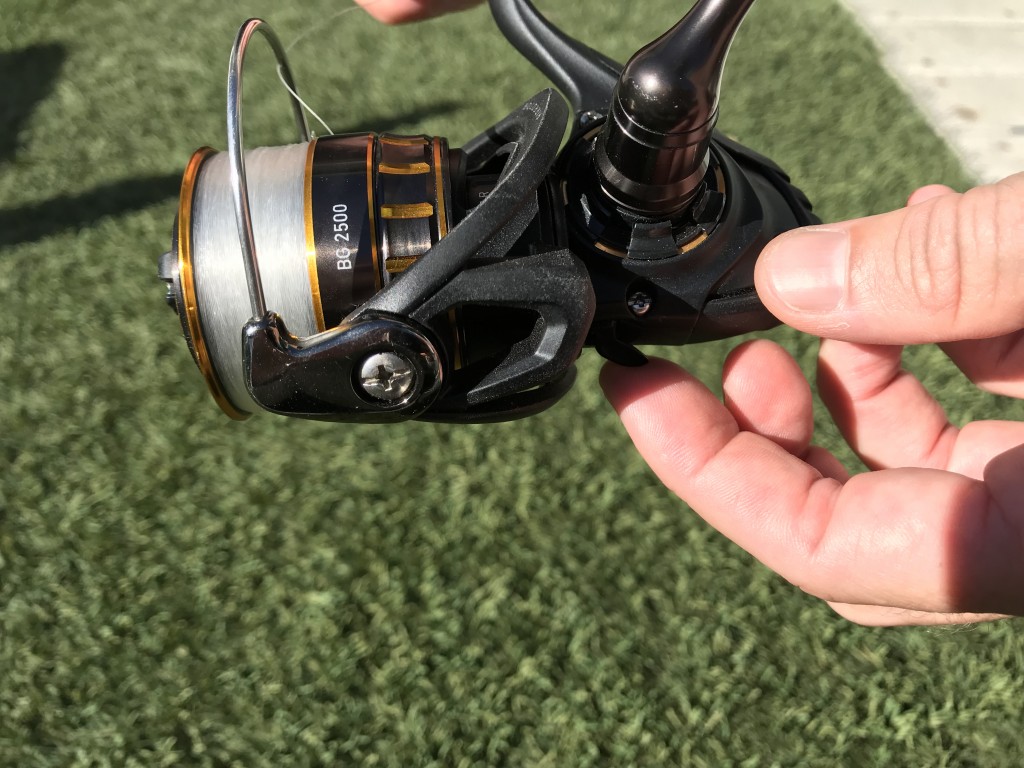 Fishing Reel Spinning Reels, 5+1 Ball Bearings,6.2:1 Gear Ratio,HS 2500  Series, Ultra Smooth/Ultralight Perfect for Fishing