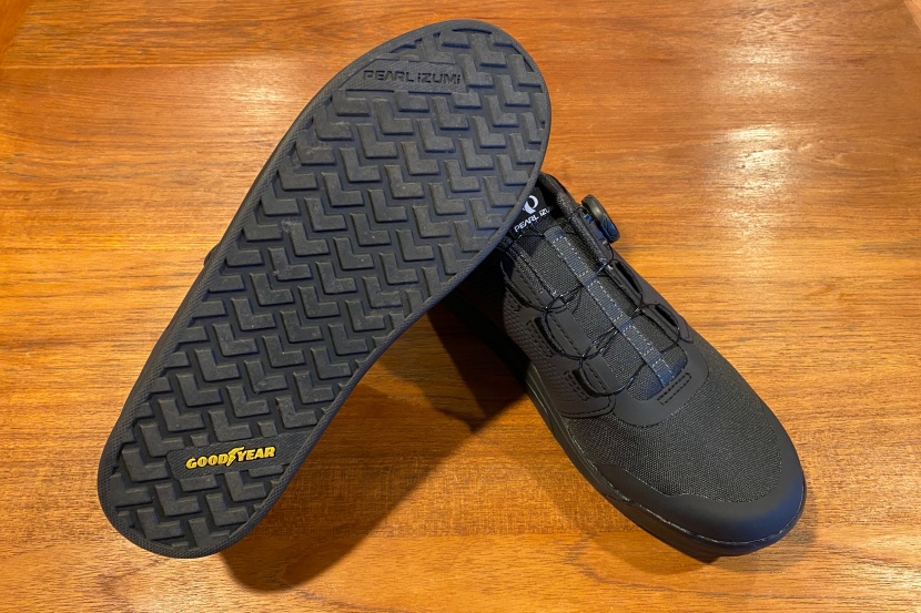 pearl izumi x-alp launch - we think the x-alp launch is a good value considering its unique...