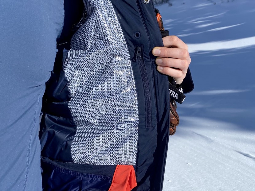 columbia wild card for women - the reflective omni-heat insulation system seemed to really heat up...