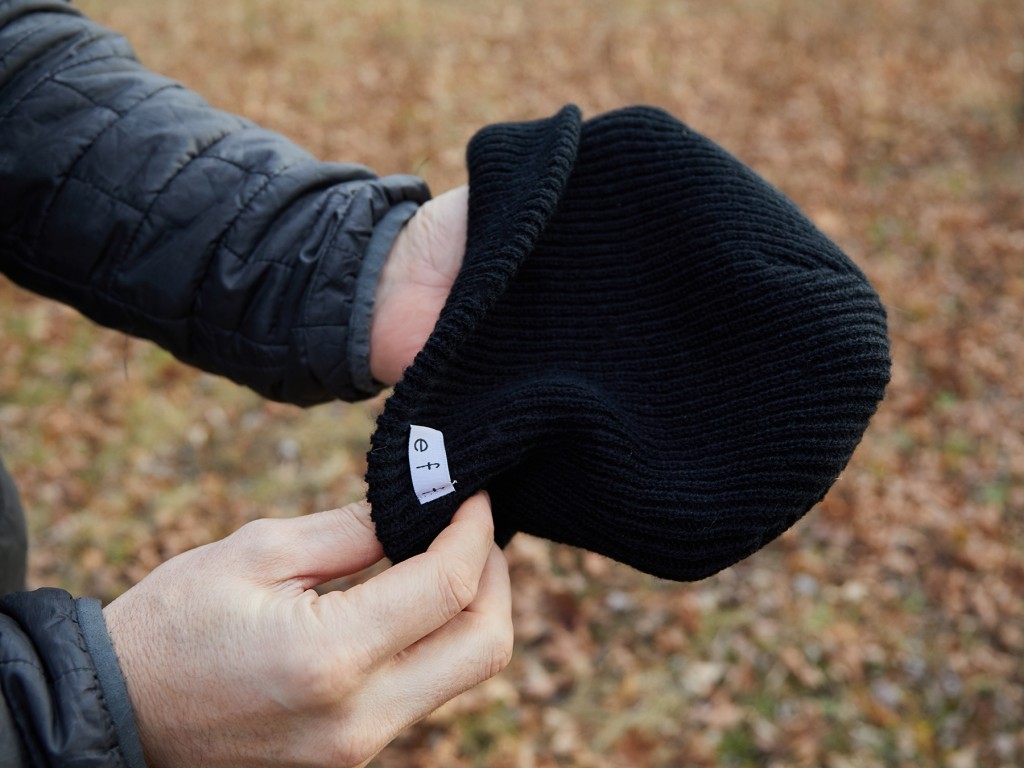 UNDER ARMOUR Men's Hats & Gloves