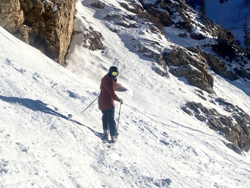 black diamond recon stretch pant for women - scoping lines and enjoying the relaxed fit of the pants.