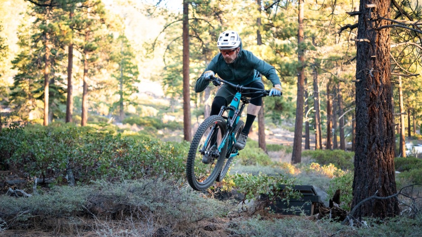 santa cruz 5010 cc xo1 rsv - the 5010 really impressed us, this playful mid-travel trail slayer...