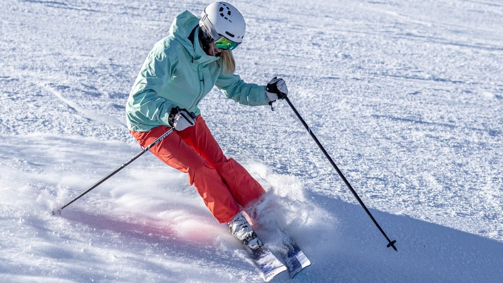 The 7 Best Skis for Women of 2024 | Tested