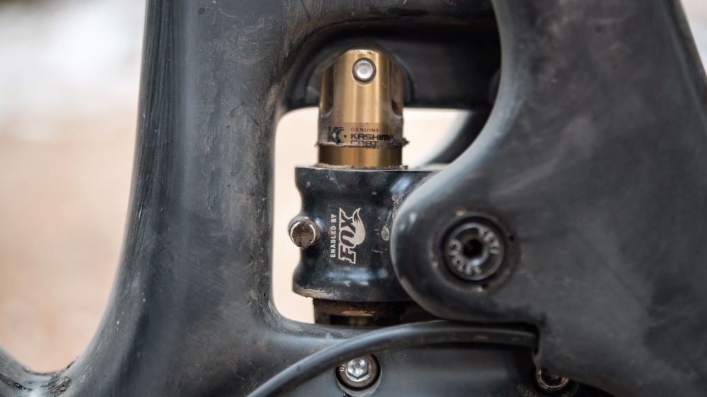 trail mountain bike - yeti's switch infinity system involves two small stanchions that...