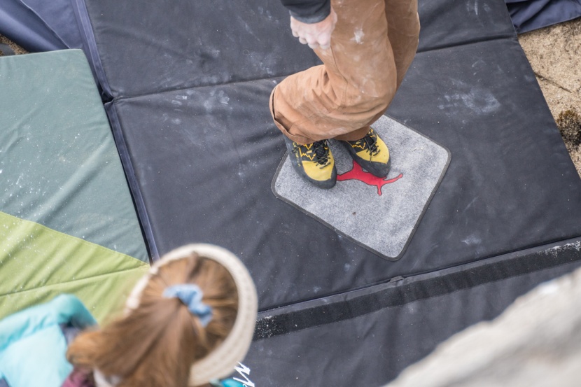 metolius magnum - the carpeted square provides a surface to scrub the dirt from your...