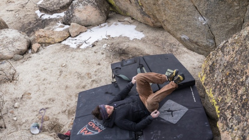 The 5 Best Bouldering Crash Pads Of 2024 Tested   358893 10312 L2 