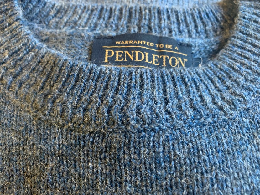 sweater mens - the pendleton shetland crew is made from 100% high quality wool.