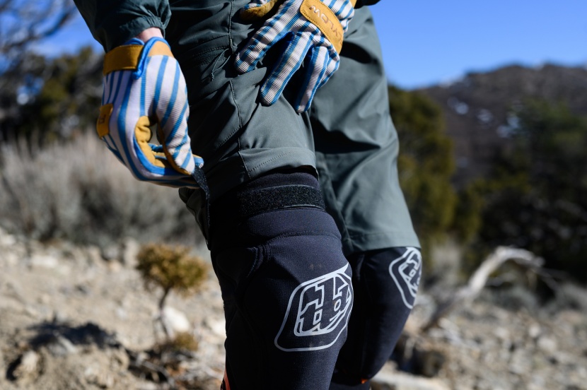 Troy Lee Designs Raid Knee Guard Review | Tested