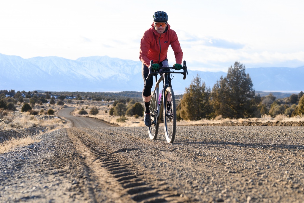canyon grail cf sl 7 - the grail cf sl 7 is a fast, efficient, and comfortable climbing...