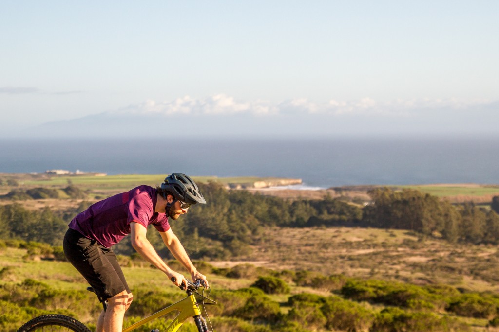 giro manifest spherical - we were impressed with the dual shell&#039;s compact, sleek styling.