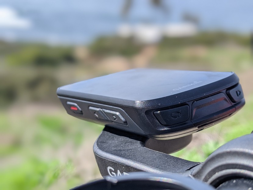 garmin edge 530 - the garmin mounts are simple, clean, and attractive.
