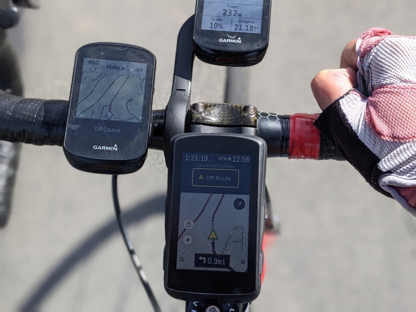 garmin edge 530 - the edge 530 (left) didn&#039;t handle rolling off course as smoothly as...
