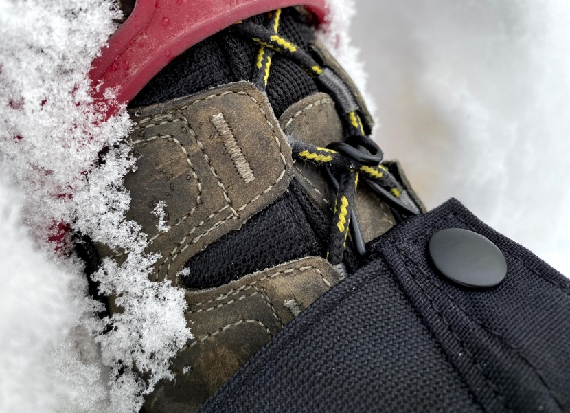 black diamond apex gtx - the large underhand lace hook is super easy to attach and stays...