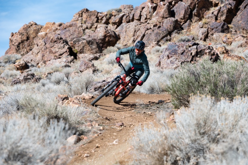 fezzari delano peak elite - the delano peak likes to go fast, but it also retains responsive...