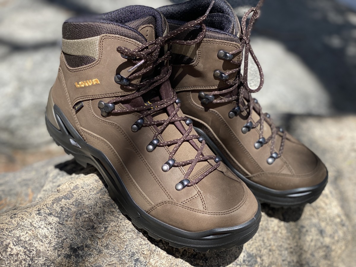 Lowa Renegade GTX Mid Review (The all-leather look of the Renegade is a timeless classic.)