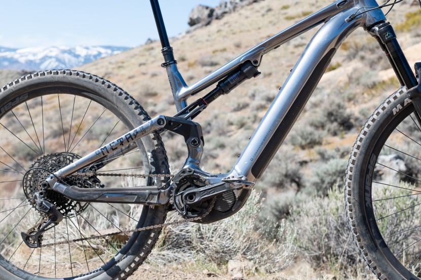 commencal meta power tr ride - the aluminum frame of the meta power tr has a burly look and feel...